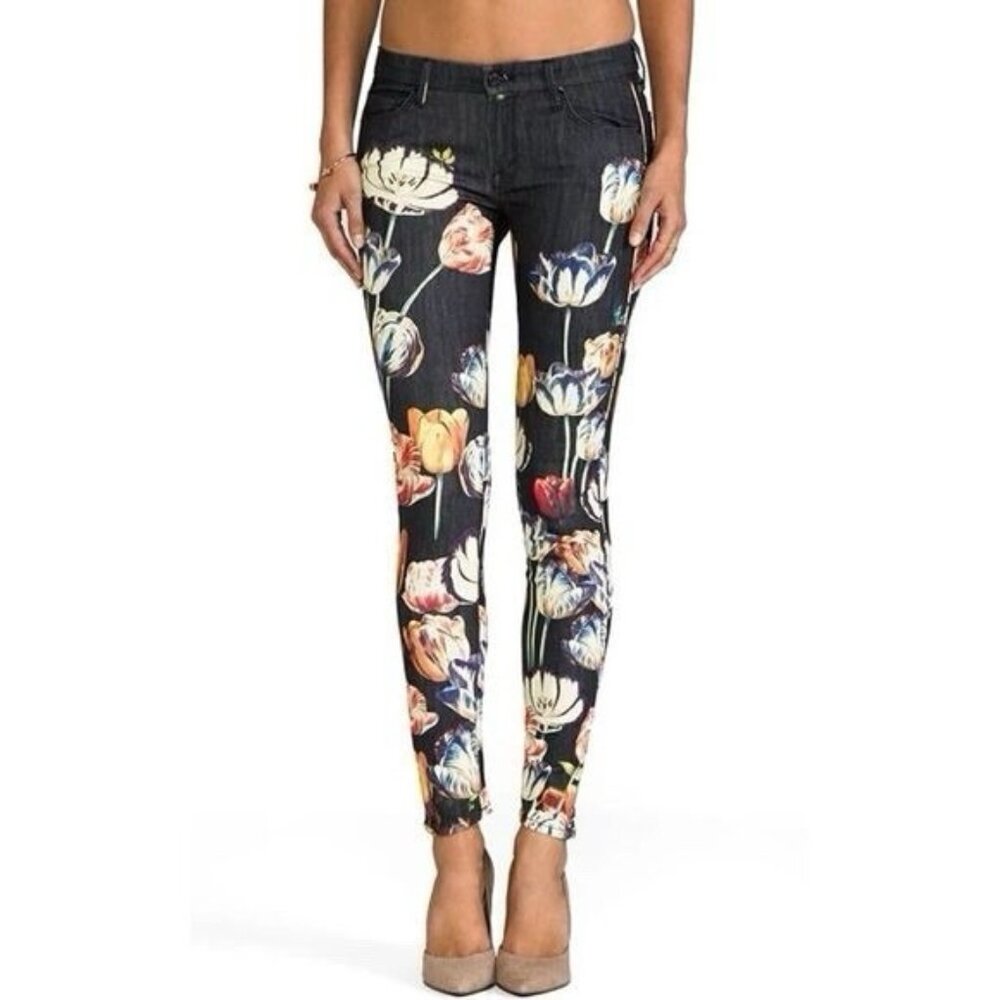 MOTHER Women Jeans 26 The Looker in He Kissed Me Between the Gardenias & Daisies